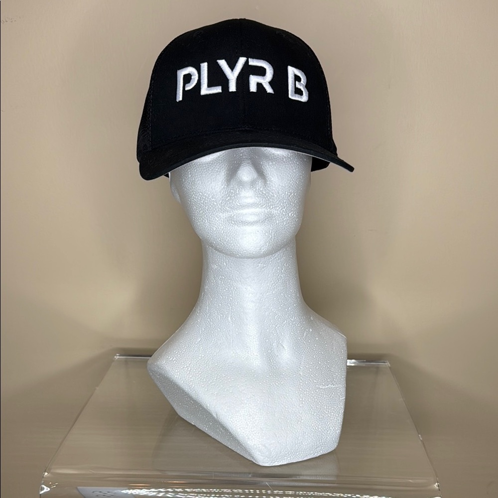 Black Baseball Cap